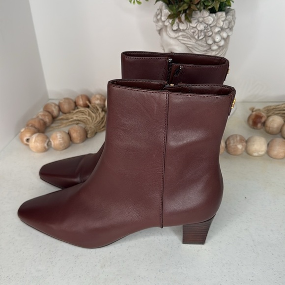 Lauren Ralph Lauren Willa Brown Leather Boot Sz 10 - Picture 4 of 11